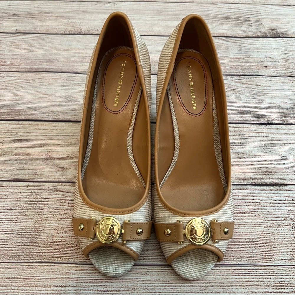 EUC Tommy Hilfiger Wedges